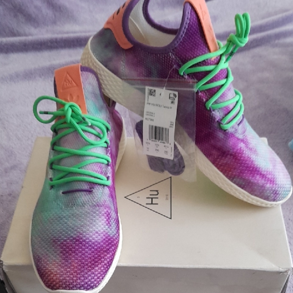 Adidas HU Pharrell Williams